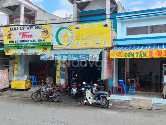 Cần tuyển 4 thợ sửa xe máy giỏi làm tại quận Bình Tân