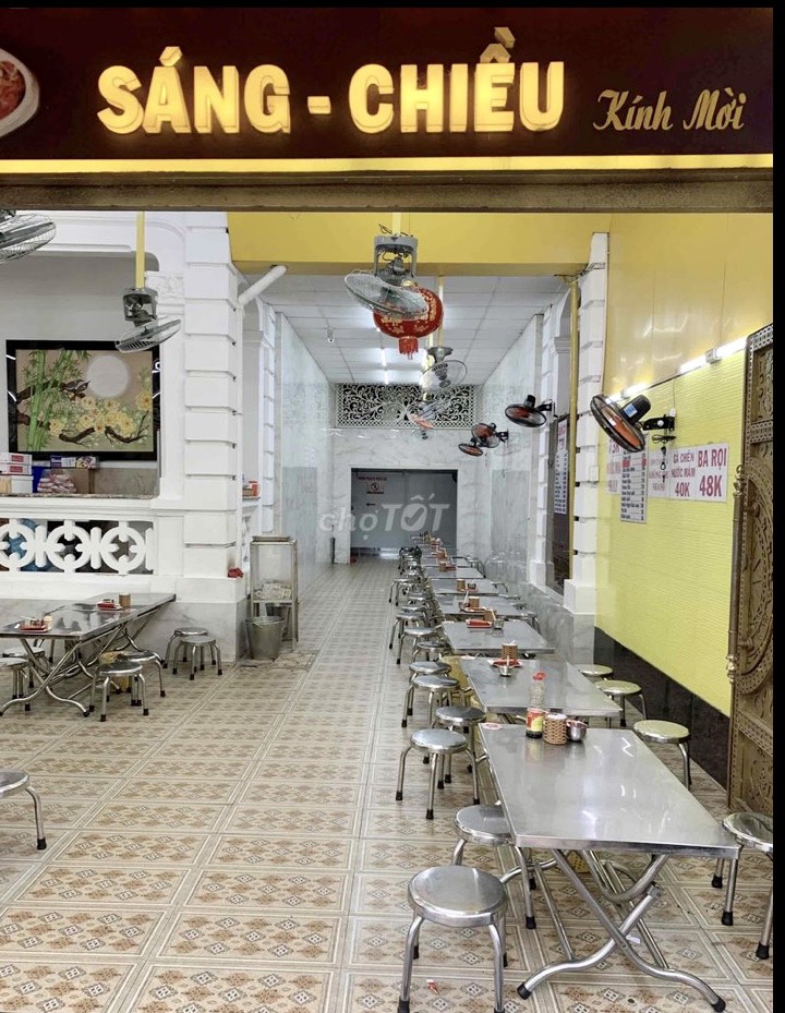Tuyển nhân viên phục vụ quán cơm tấm Bình Thạnh