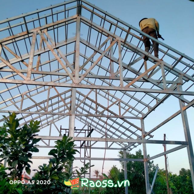 CƠ KHÍ HOÀNG GIANG tuyển thiết kế thi công cửa sắt,cửa cuốn ,tủ kệ , bàn ghế