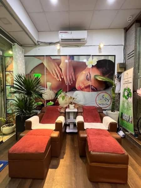 Thẩm mỹ viện Phương Vy tuyển NV tư vấn thẩm mỹ làm tại Tân Phú