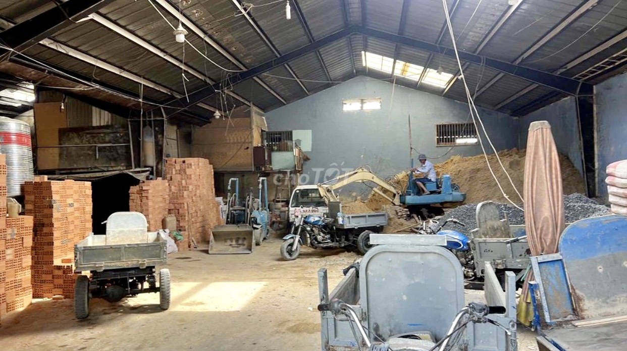 Cần Nam có kinh nghiệm chạy xe lôi chở VLXD làm Q4