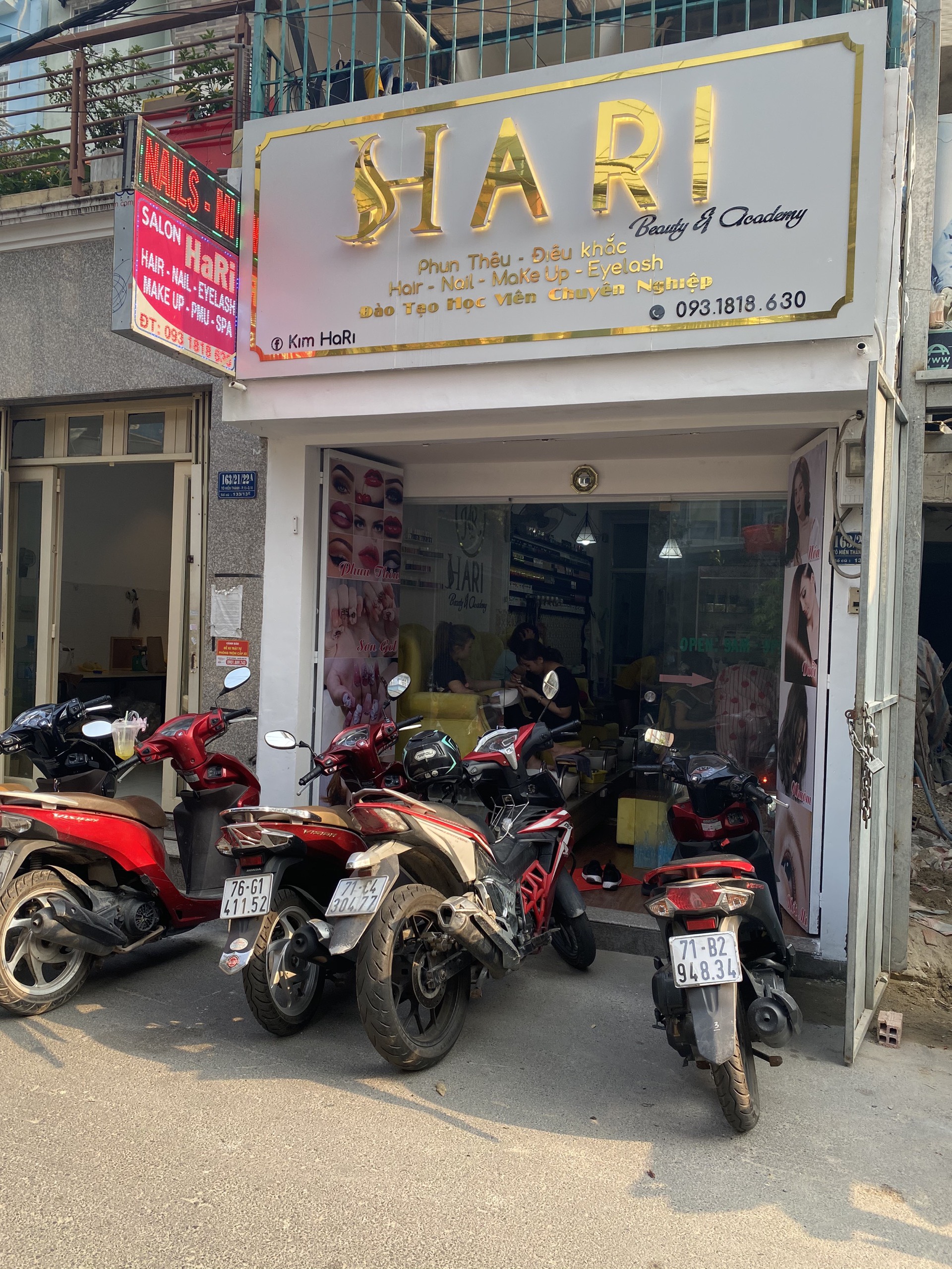 Salon Hari cần tuyển thợ phụ biết làm nail gội đầu làm ở Q10