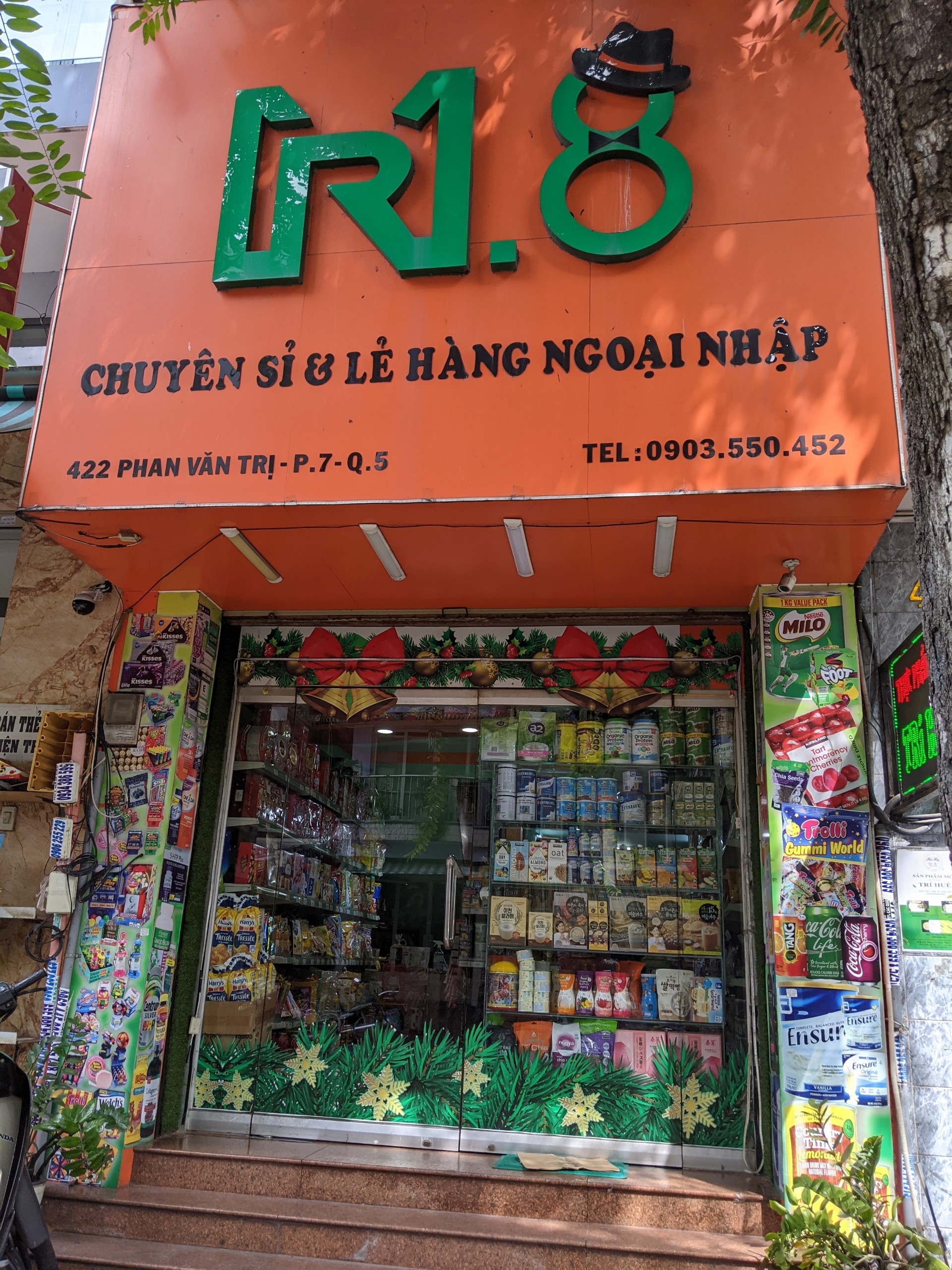 Cửa hàng ngoại nhập MR8 tuyển NV bán hàng, kế toán,Marketing